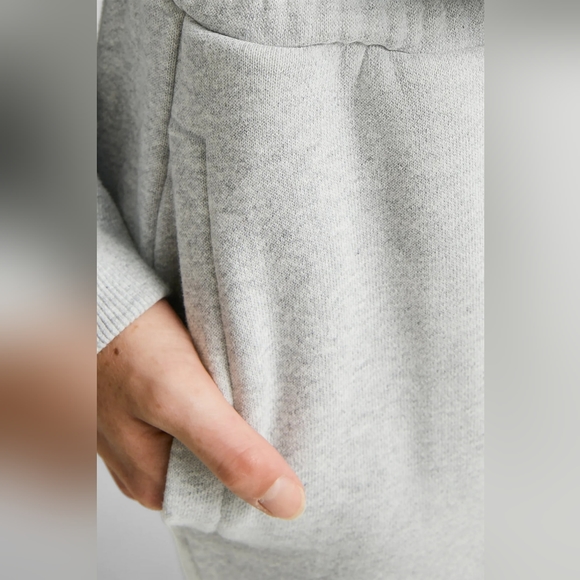 Rare Vogue X Puma Sweatpants *Discontinued* - Picture 5 of 7